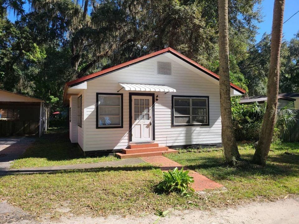 Recently Sold: $79,900 (2 beds, 2 baths, 828 Square Feet)