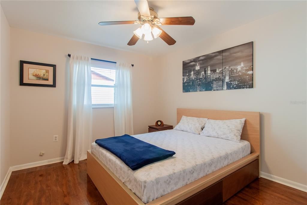 Active With Contract: $375,000 (4 beds, 2 baths, 1748 Square Feet)