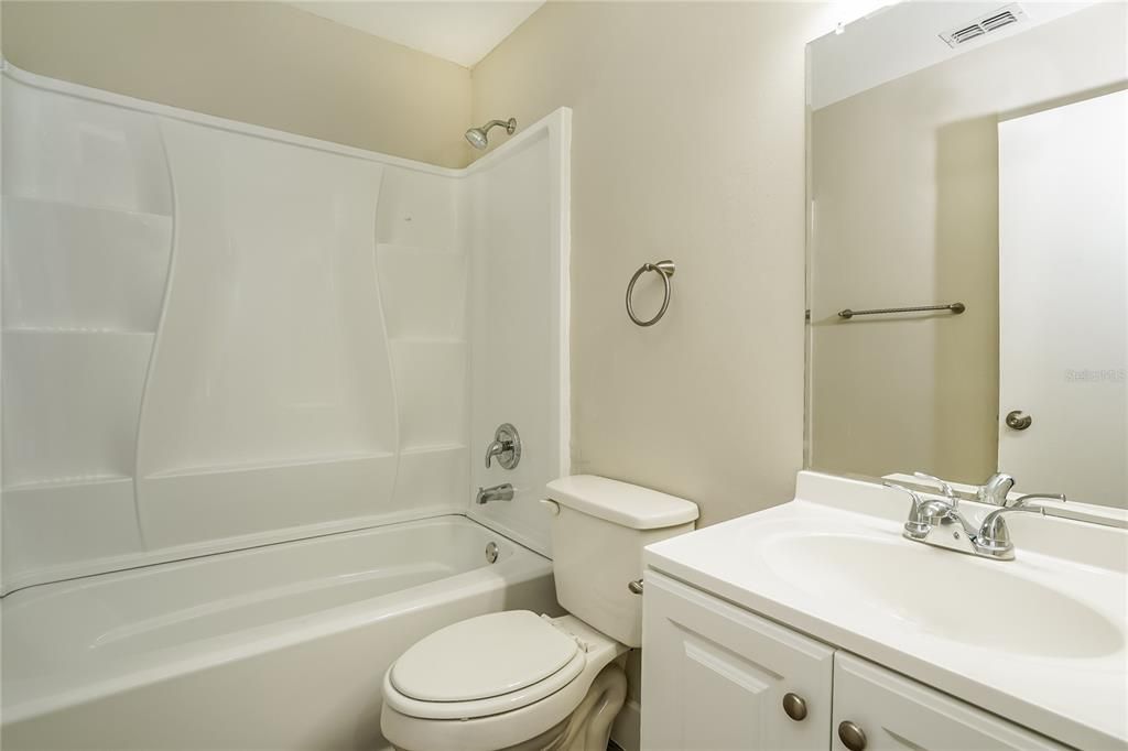 For Rent: $1,745 (3 beds, 2 baths, 1128 Square Feet)