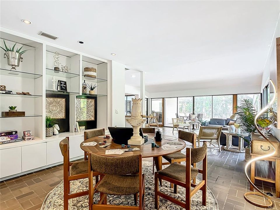 Active With Contract: $1,100,000 (4 beds, 4 baths, 3389 Square Feet)