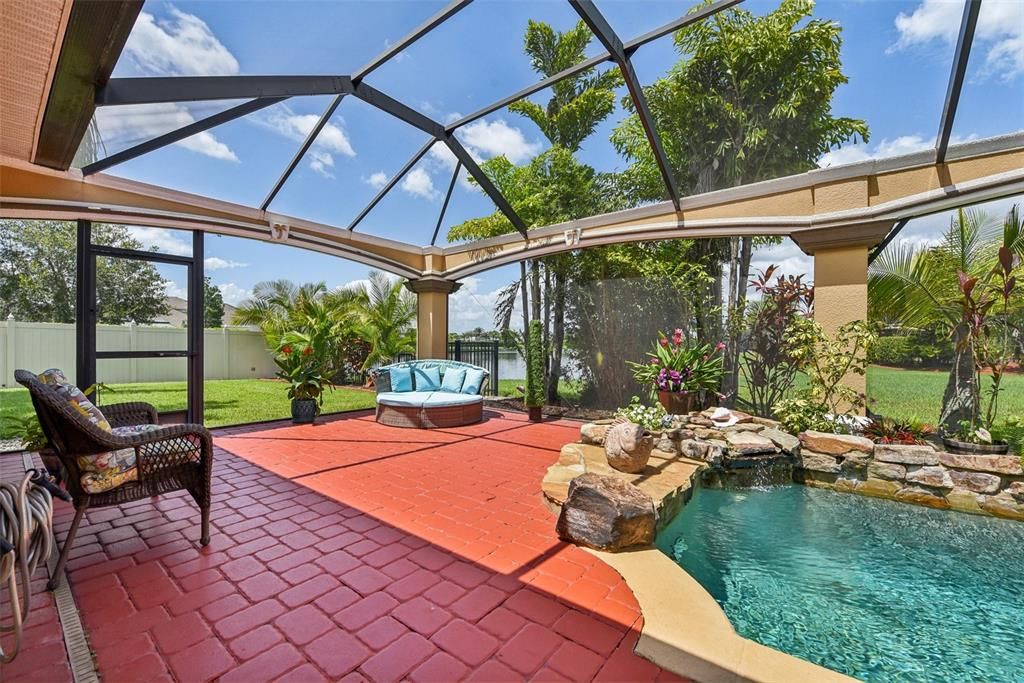 Huge Pool Patio and Entertainment Space