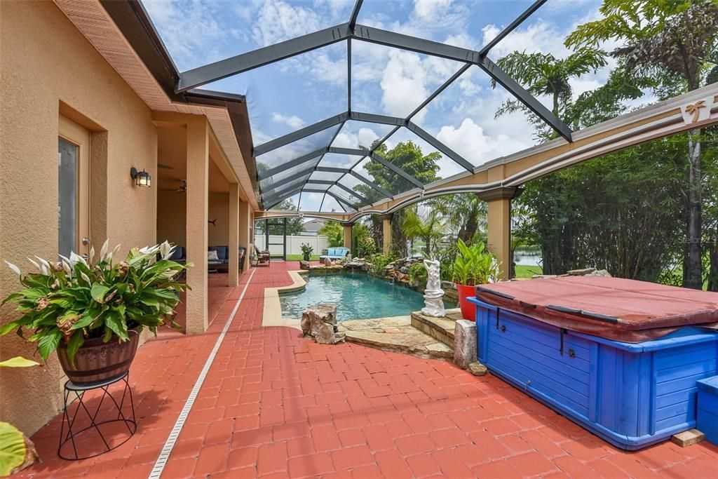 Huge Pool Patio and Entertainment Space