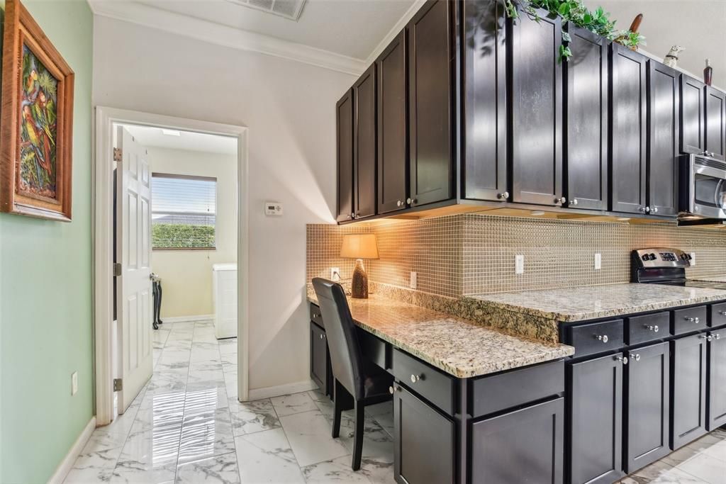 So many cabinets and so much counter space!