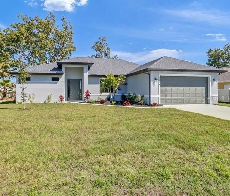 Недавно продано: $485,000 (4 спален, 2 ванн, 1853 Квадратных фут)