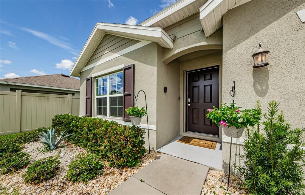 Active With Contract: $359,900 (4 beds, 2 baths, 1846 Square Feet)