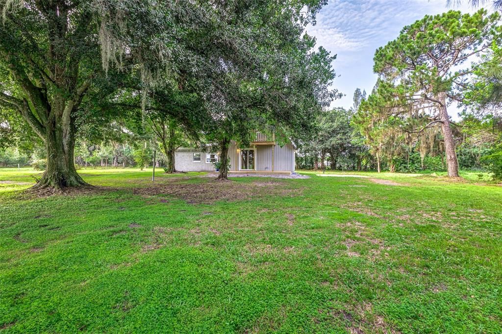 Active With Contract: $379,950 (3 beds, 2 baths, 1618 Square Feet)