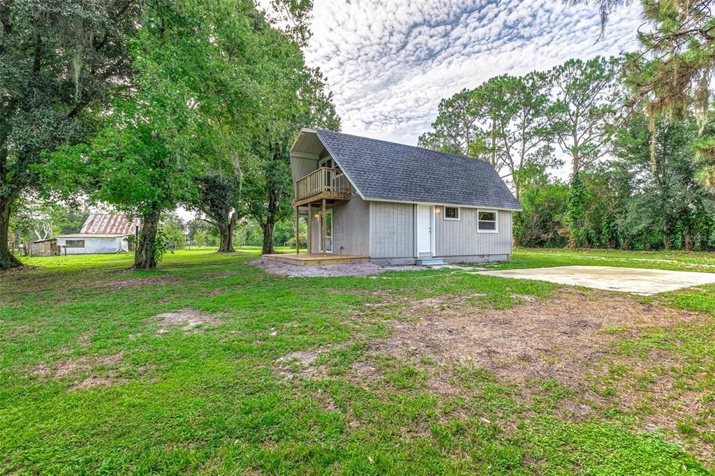 Active With Contract: $379,950 (3 beds, 2 baths, 1618 Square Feet)