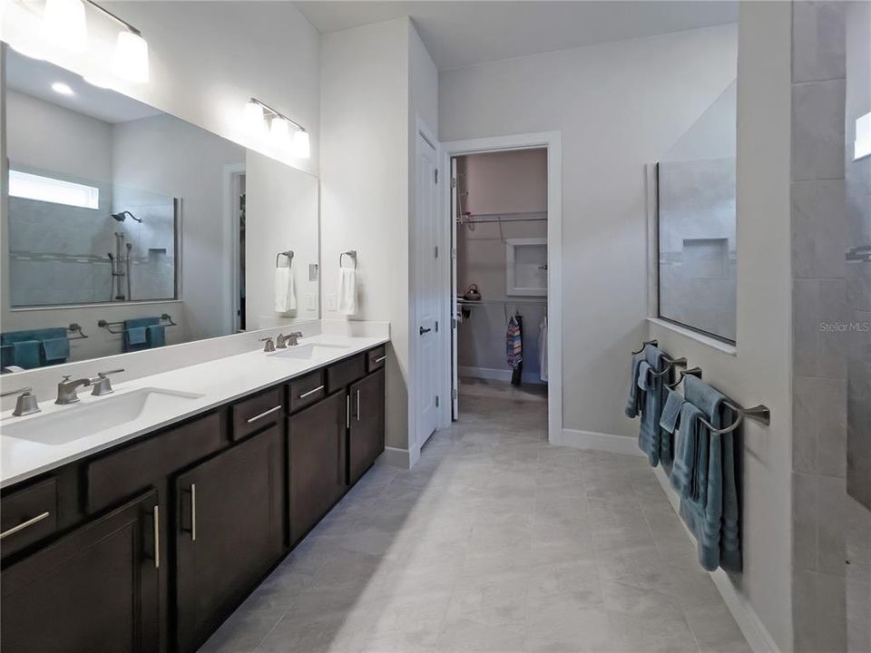 Active With Contract: $451,154 (2 beds, 2 baths, 2110 Square Feet)