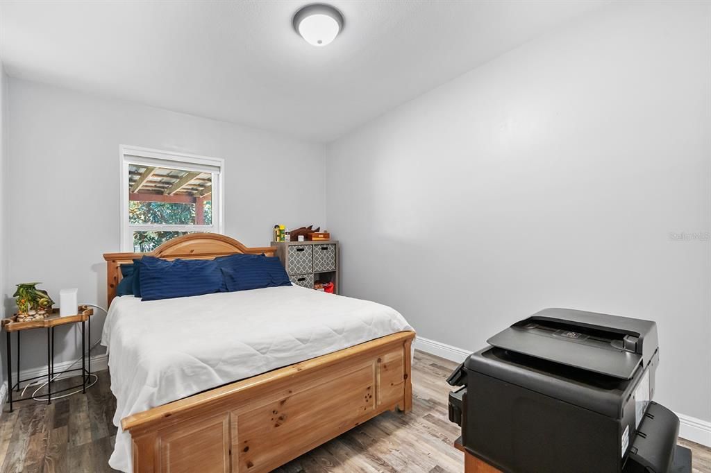 Active With Contract: $525,000 (3 beds, 2 baths, 1560 Square Feet)