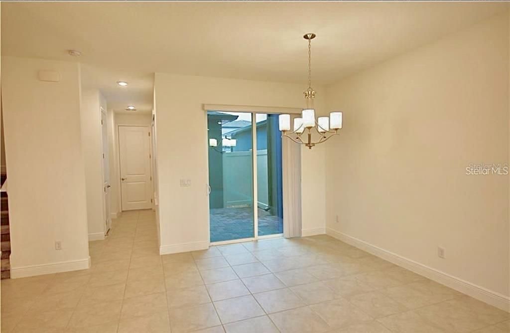 Active With Contract: $2,950 (3 beds, 2 baths, 1789 Square Feet)