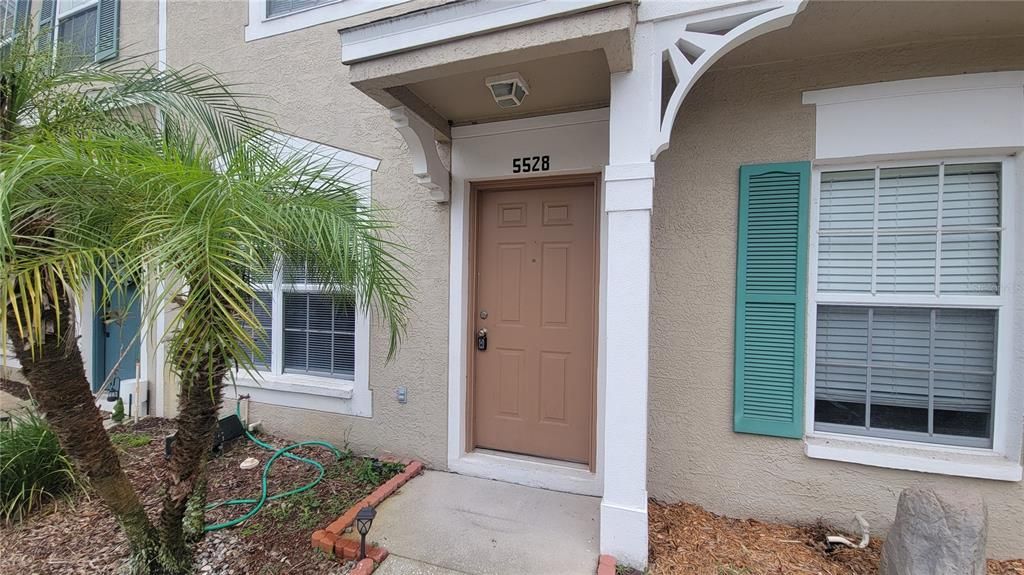 For Rent: $1,650 (2 beds, 1 baths, 1152 Square Feet)