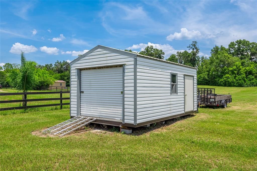 For Sale: $725,000 (4 beds, 3 baths, 3100 Square Feet)