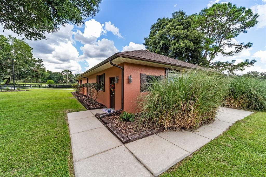 For Sale: $1,355,000 (3 beds, 3 baths, 3552 Square Feet)