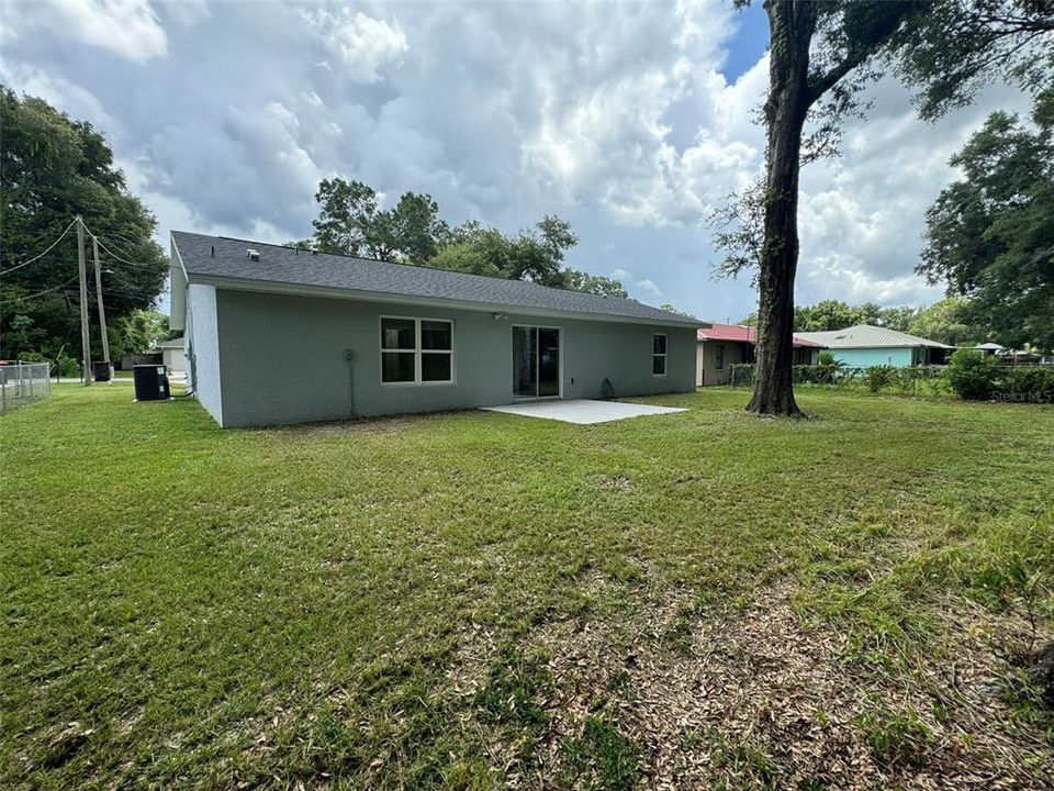 Active With Contract: $246,000 (3 beds, 2 baths, 1329 Square Feet)