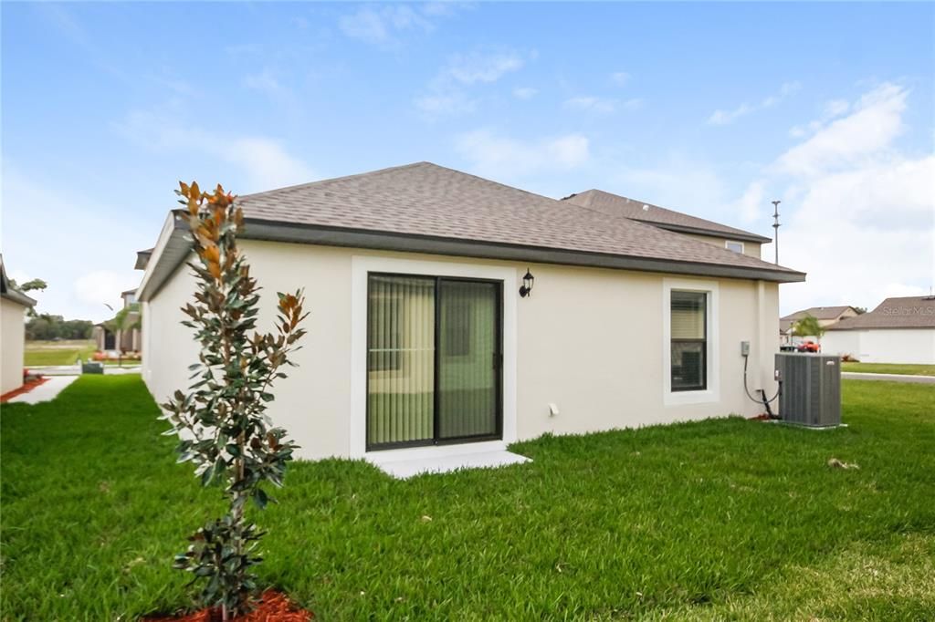 Active With Contract: $1,980 (3 beds, 2 baths, 1541 Square Feet)