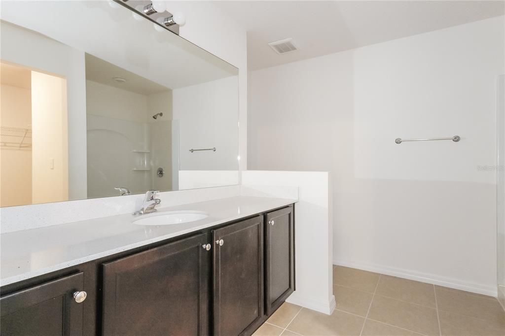 Active With Contract: $1,980 (3 beds, 2 baths, 1541 Square Feet)