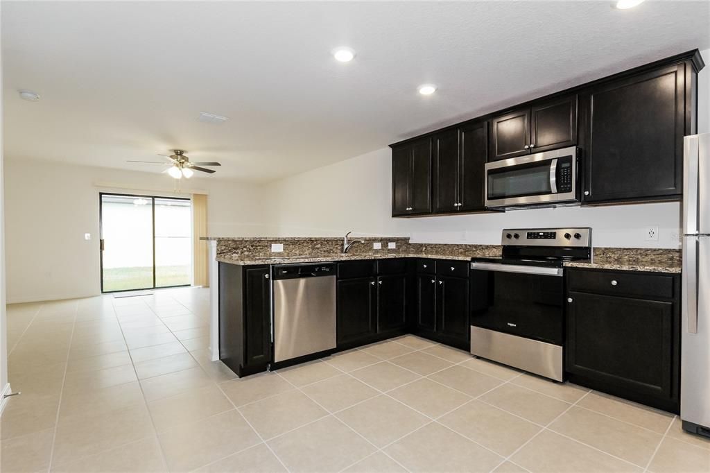 Active With Contract: $1,980 (3 beds, 2 baths, 1541 Square Feet)