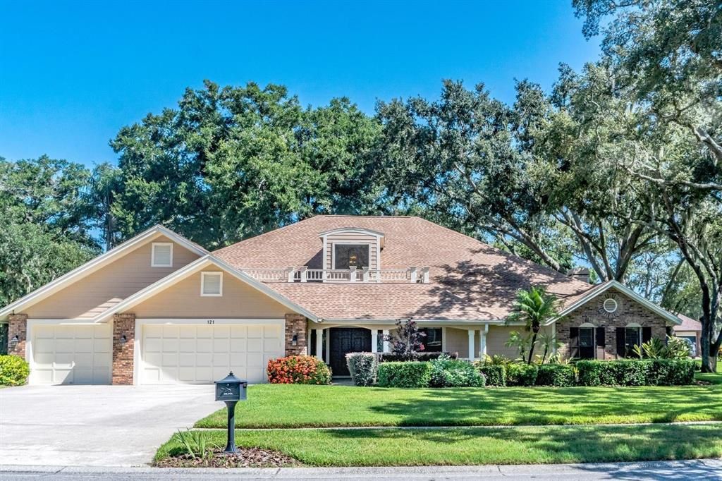 Recently Sold: $725,000 (4 beds, 3 baths, 3633 Square Feet)