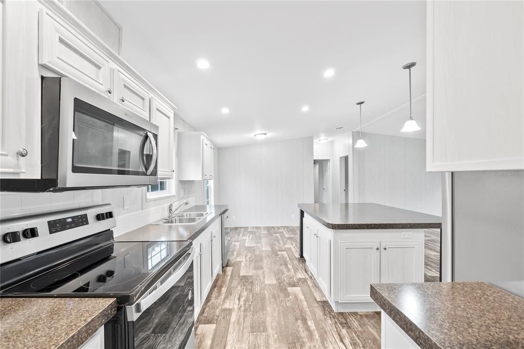 Kitchen w/ view of Dinette Space