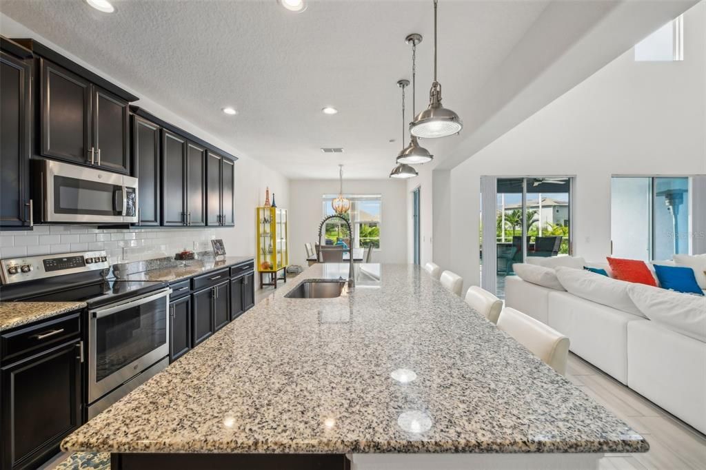 Active With Contract: $835,000 (5 beds, 3 baths, 3854 Square Feet)