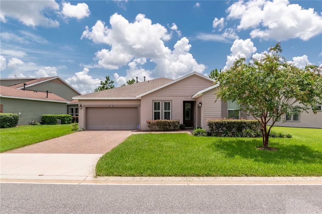 For Sale: $455,000 (3 beds, 2 baths, 2191 Square Feet)