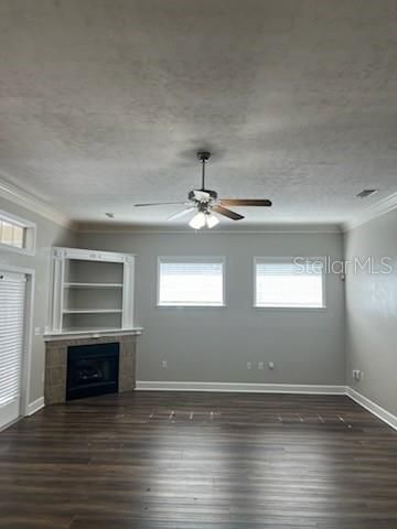 Recently Rented: $2,600 (3 beds, 2 baths, 2006 Square Feet)