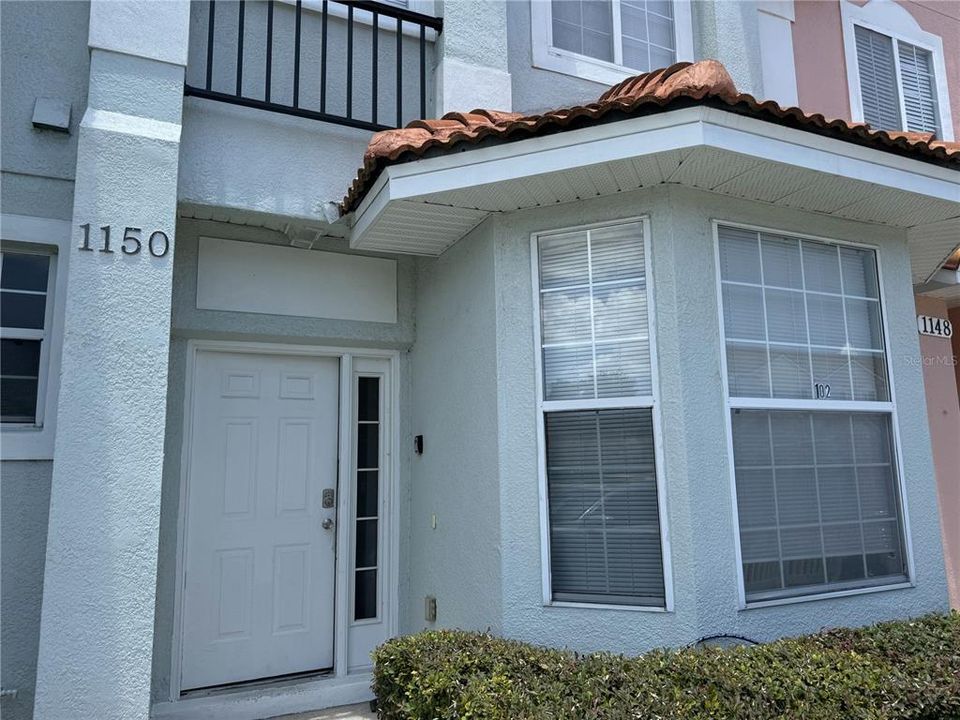 Recently Rented: $1,980 (3 beds, 2 baths, 1468 Square Feet)