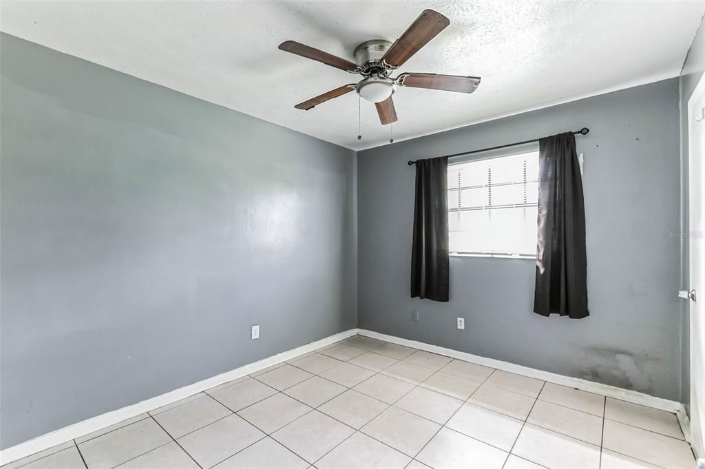 For Sale: $219,000 (4 beds, 2 baths, 1544 Square Feet)