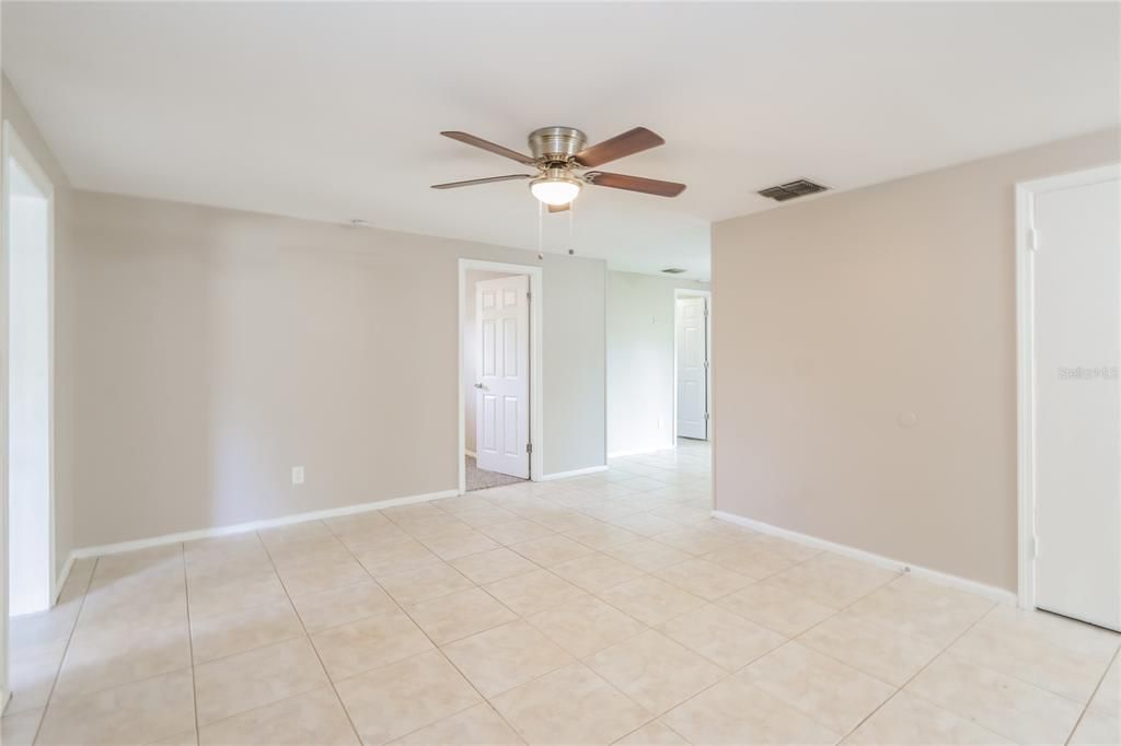 Active With Contract: $337,000 (4 beds, 2 baths, 1306 Square Feet)