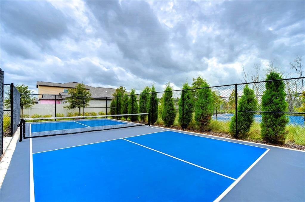 Tennis/Pickleball Courts