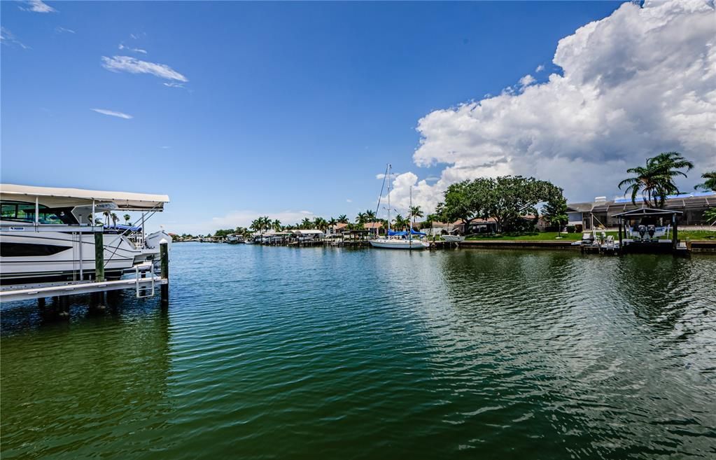 Active With Contract: $1,150,000 (3 beds, 3 baths, 2357 Square Feet)