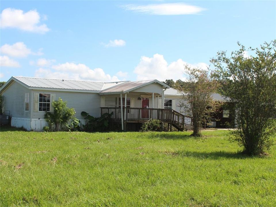 For Sale: $198,900 (3 beds, 2 baths, 1404 Square Feet)