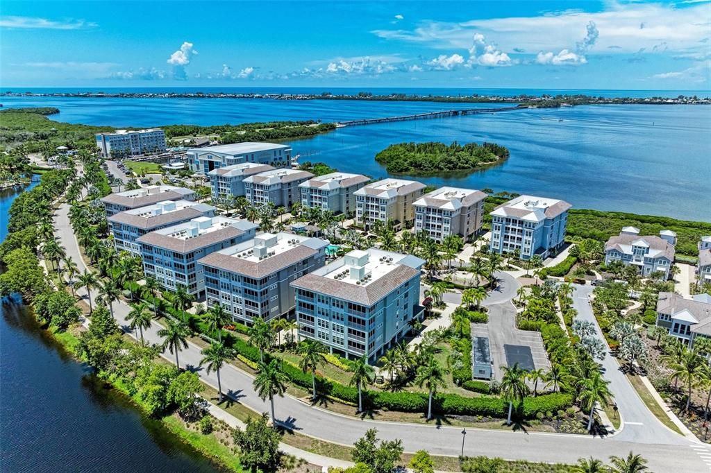 Amazing views ofSapphire Lake and Anna Maria Sound