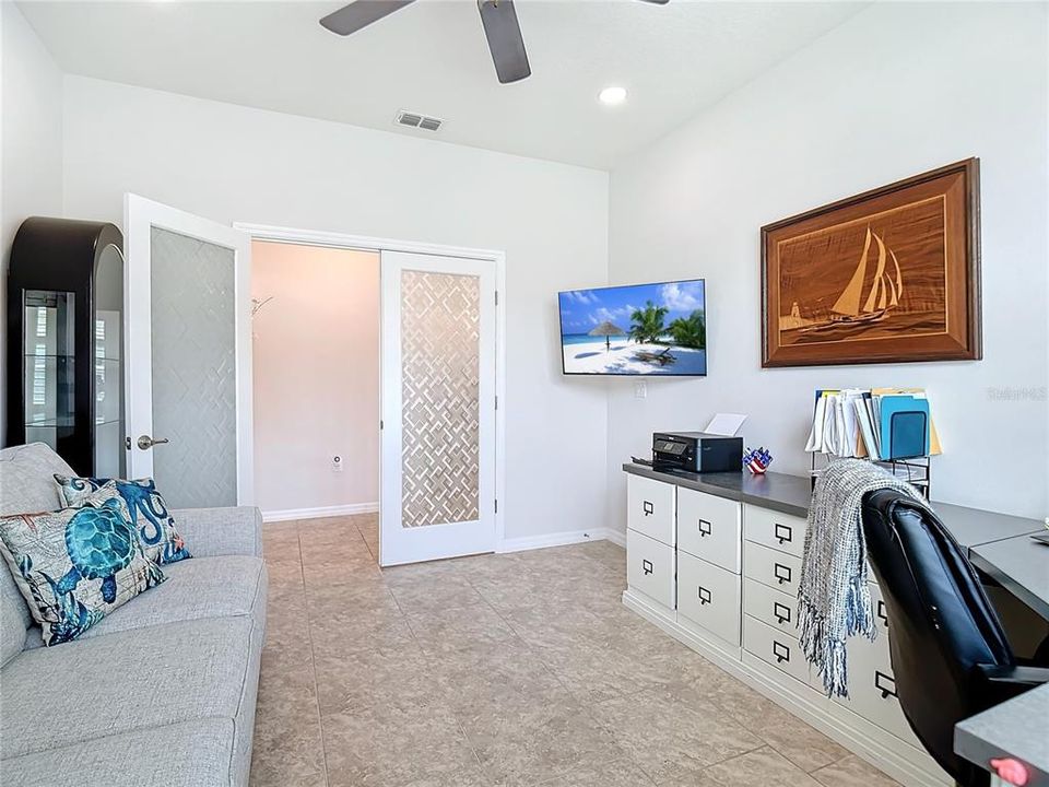 Active With Contract: $374,900 (2 beds, 2 baths, 1852 Square Feet)