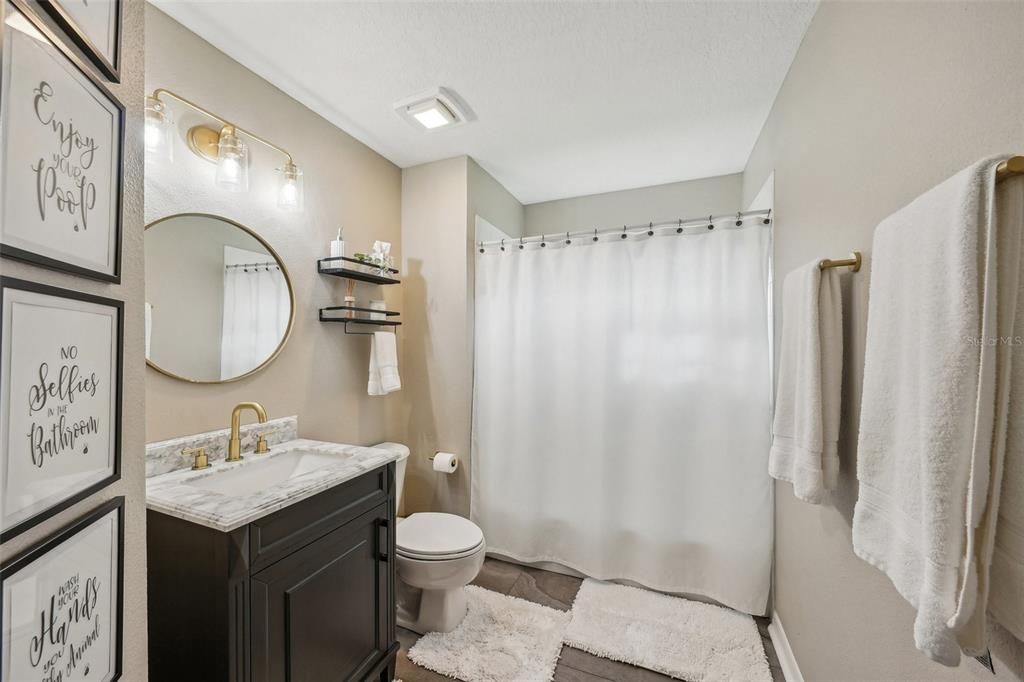 Active With Contract: $377,500 (3 beds, 2 baths, 1759 Square Feet)