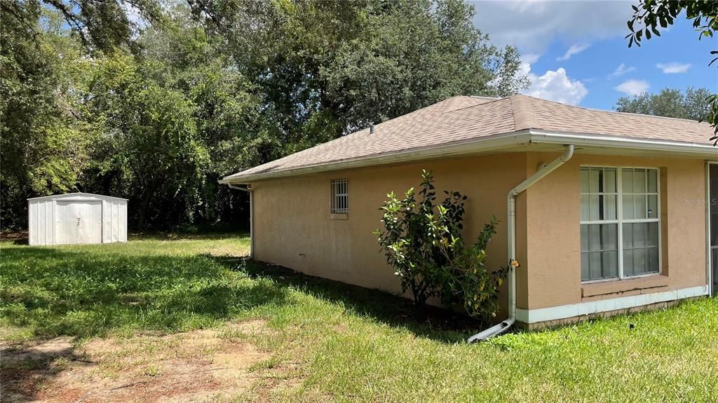 For Sale: $250,000 (3 beds, 2 baths, 1344 Square Feet)