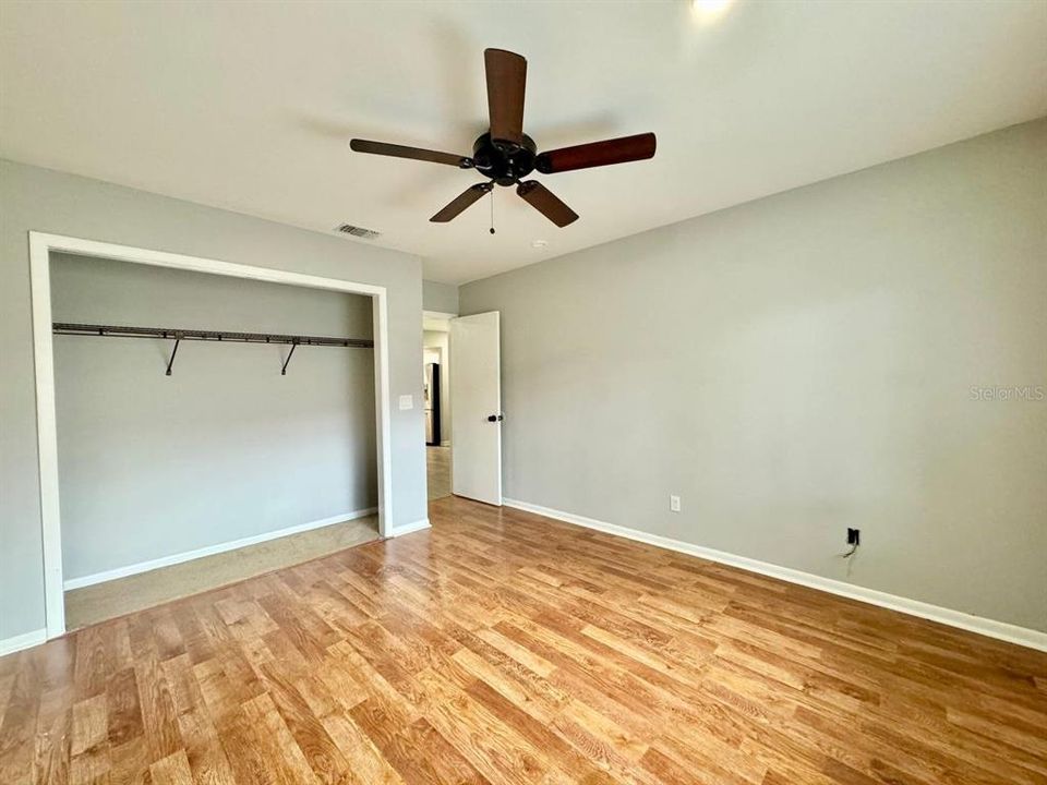 For Rent: $2,495 (4 beds, 2 baths, 2500 Square Feet)