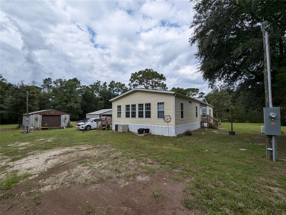 For Sale: $310,000 (3 beds, 2 baths, 1653 Square Feet)