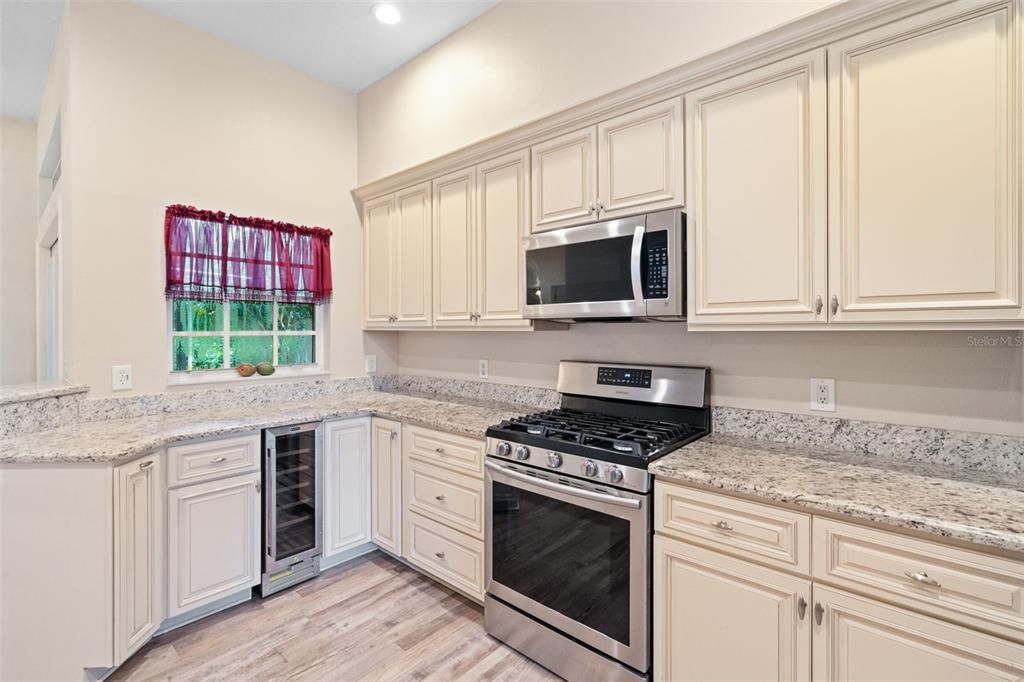 Active With Contract: $444,000 (4 beds, 2 baths, 2280 Square Feet)