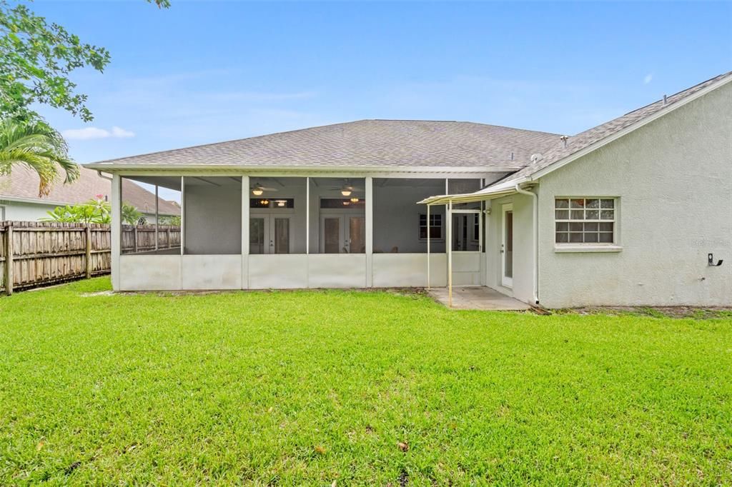 Active With Contract: $444,000 (4 beds, 2 baths, 2280 Square Feet)