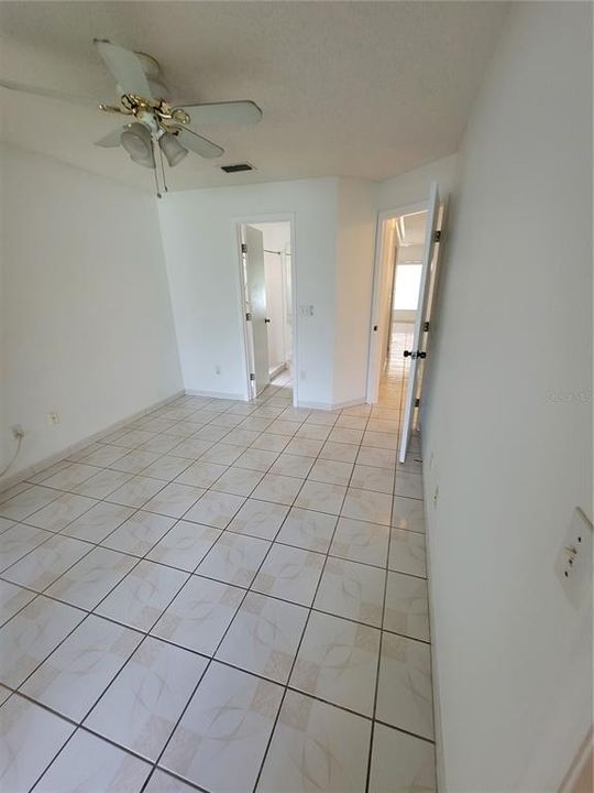 For Rent: $2,000 (2 beds, 2 baths, 1021 Square Feet)