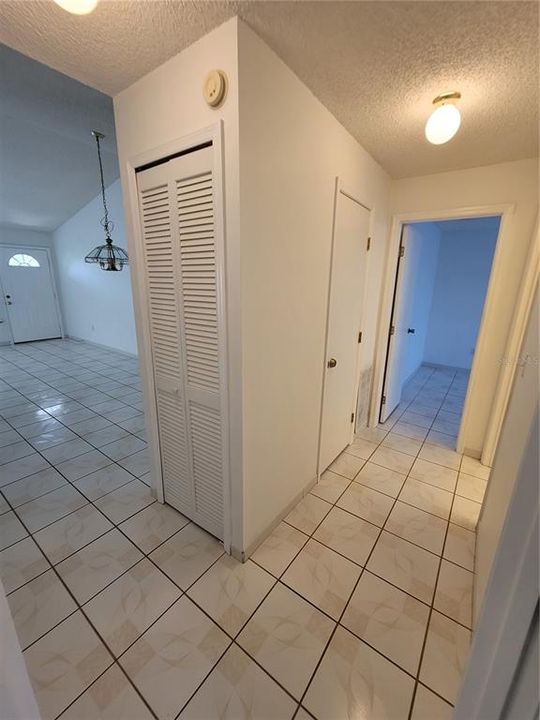 For Rent: $2,000 (2 beds, 2 baths, 1021 Square Feet)