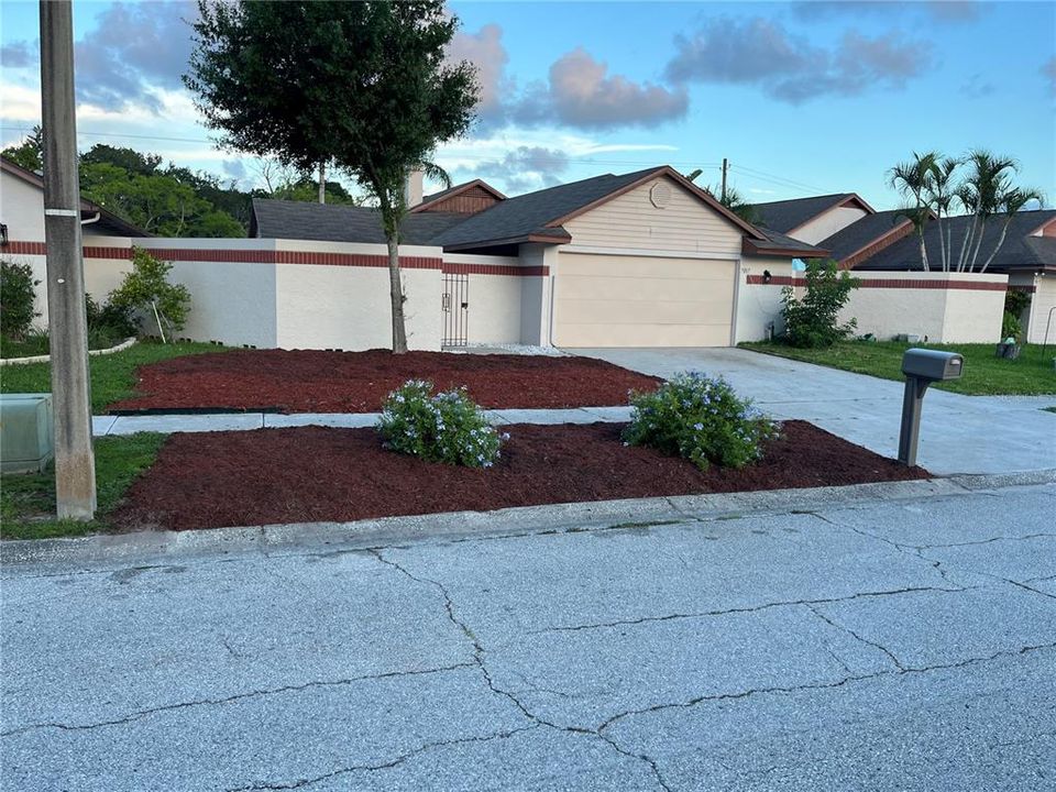 Недавно продано: $460,000 (3 спален, 2 ванн, 1432 Квадратных фут)