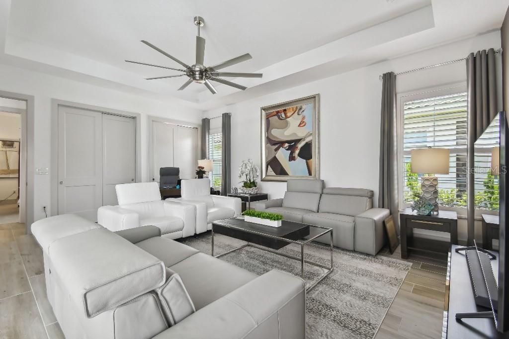 Active With Contract: $2,450,000 (4 beds, 4 baths, 3100 Square Feet)