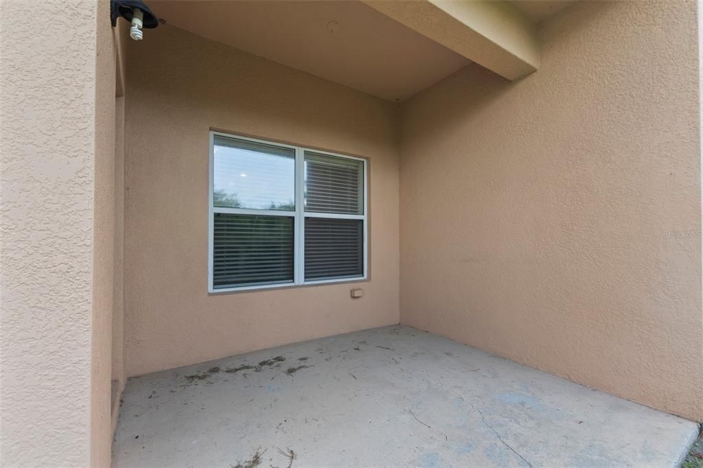 For Sale: $279,900 (3 beds, 2 baths, 1824 Square Feet)