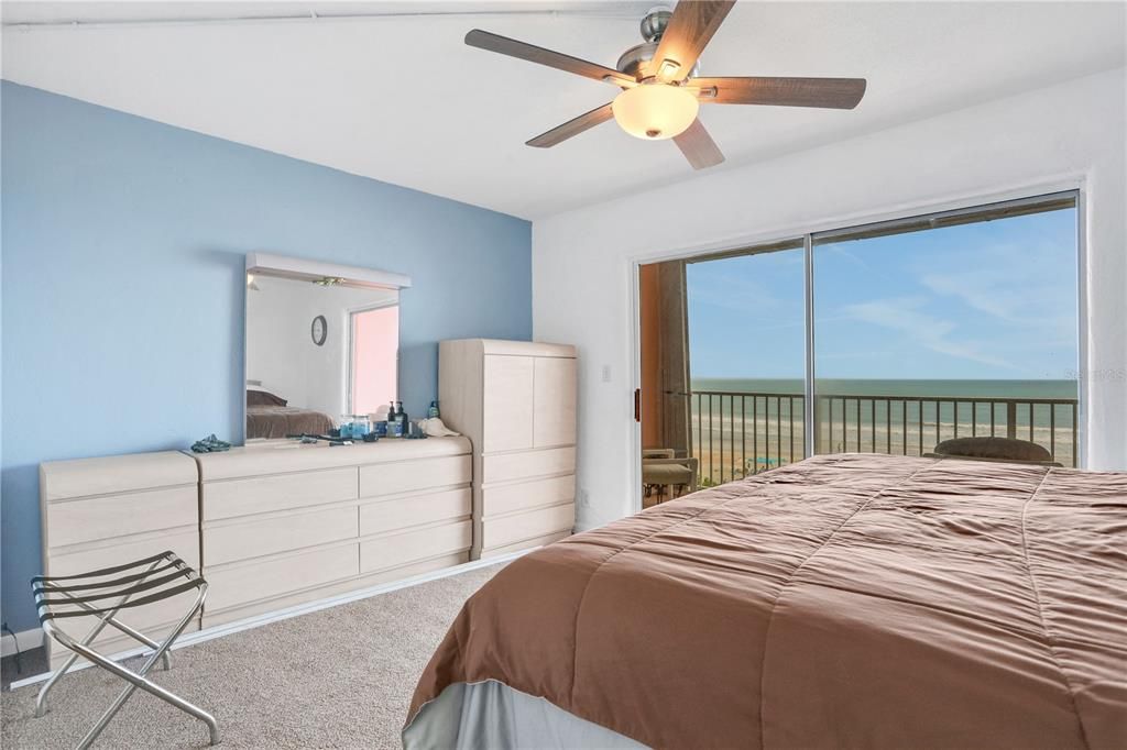 Active With Contract: $355,000 (2 beds, 1 baths, 1110 Square Feet)