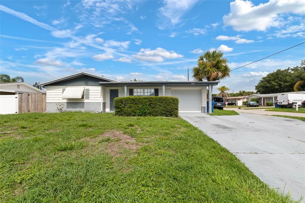 Recently Sold: $199,900 (3 beds, 2 baths, 1298 Square Feet)