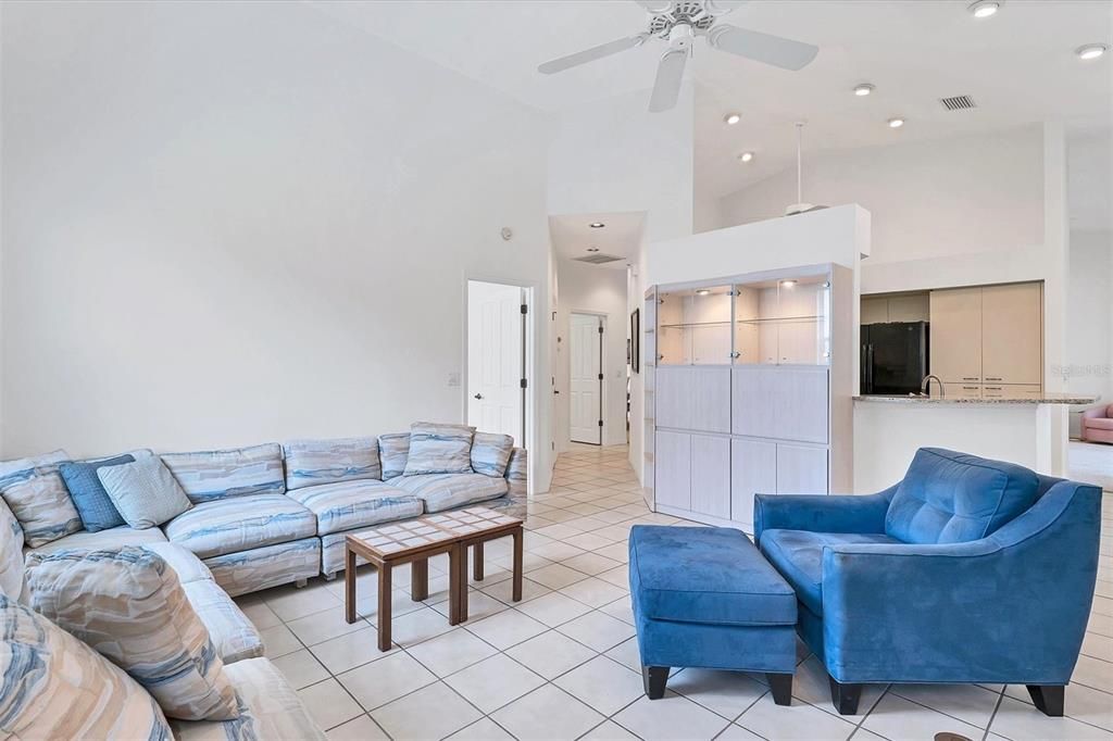 Active With Contract: $739,000 (3 beds, 2 baths, 2541 Square Feet)