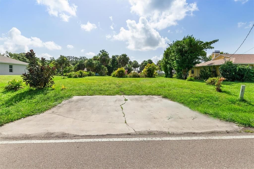 For Sale: $340,000 (3 beds, 2 baths, 1625 Square Feet)