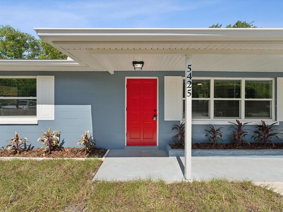 For Sale: $380,000 (3 beds, 1 baths, 1148 Square Feet)